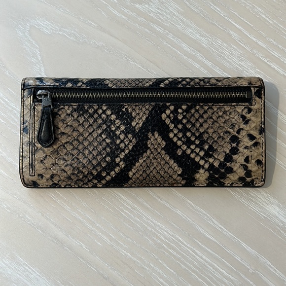 Excellent condition (like new) Coach Slim Soft Envelope Wallet Python Leather - Picture 2 of 3